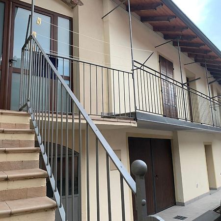 La Casa Di Nonna Pina Villa Roccasparvera Luaran gambar