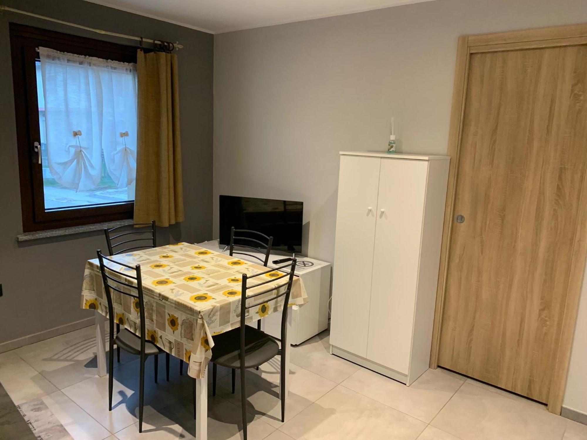 La Casa Di Nonna Pina Villa Roccasparvera Luaran gambar