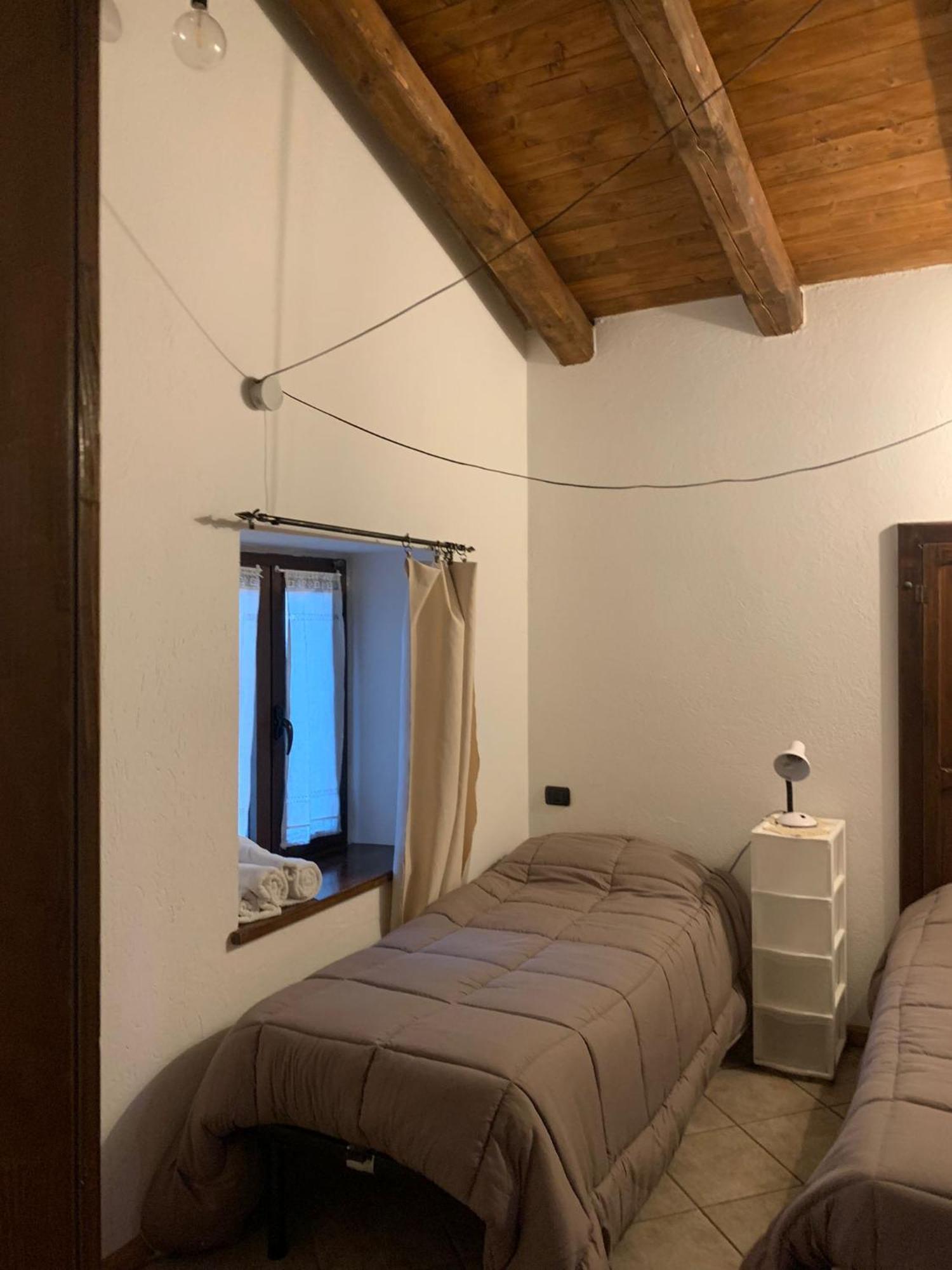 La Casa Di Nonna Pina Villa Roccasparvera Luaran gambar